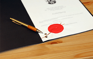 Post Thumbnail - Solicitor Reviews website celebrates 10 years helping people find a trusted Lawyer