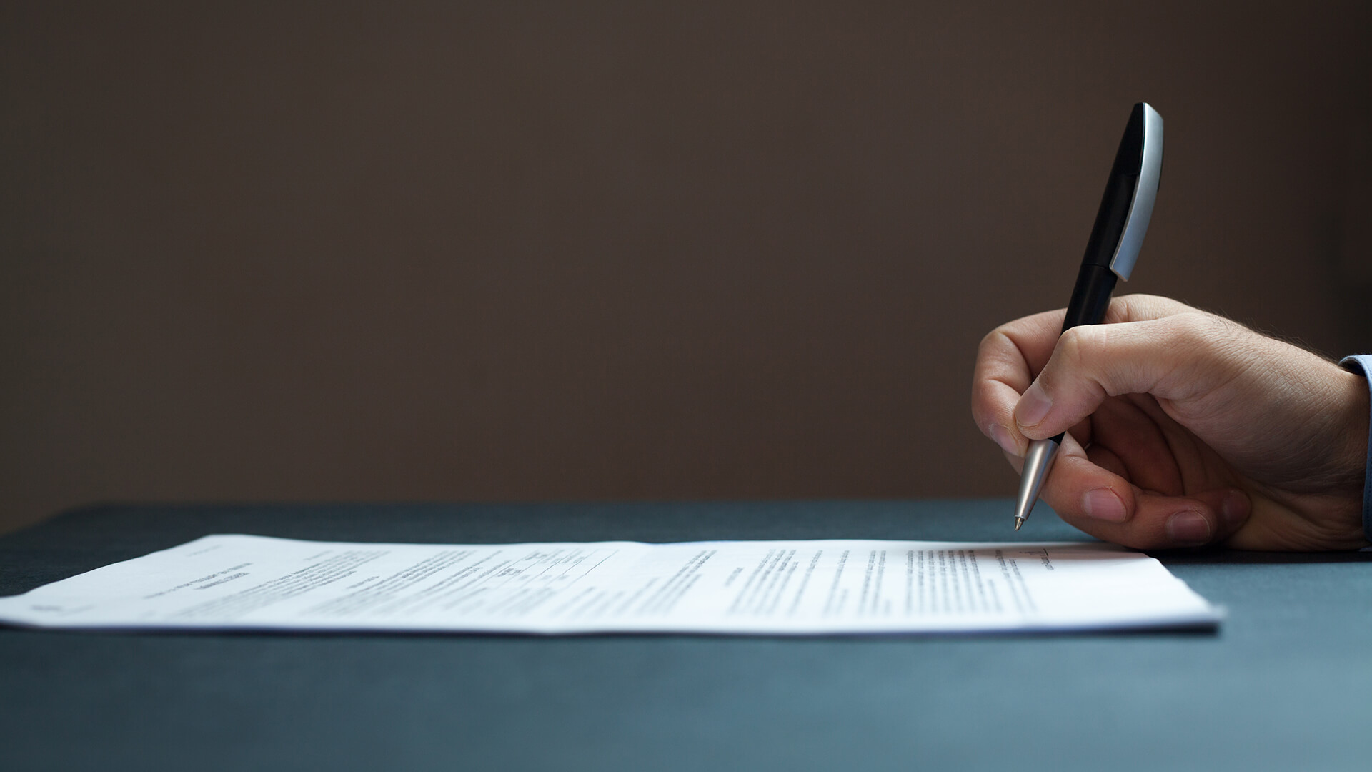 Possible Legal Issues Your Small Business Could Face - Featured Image | CEO Monthly