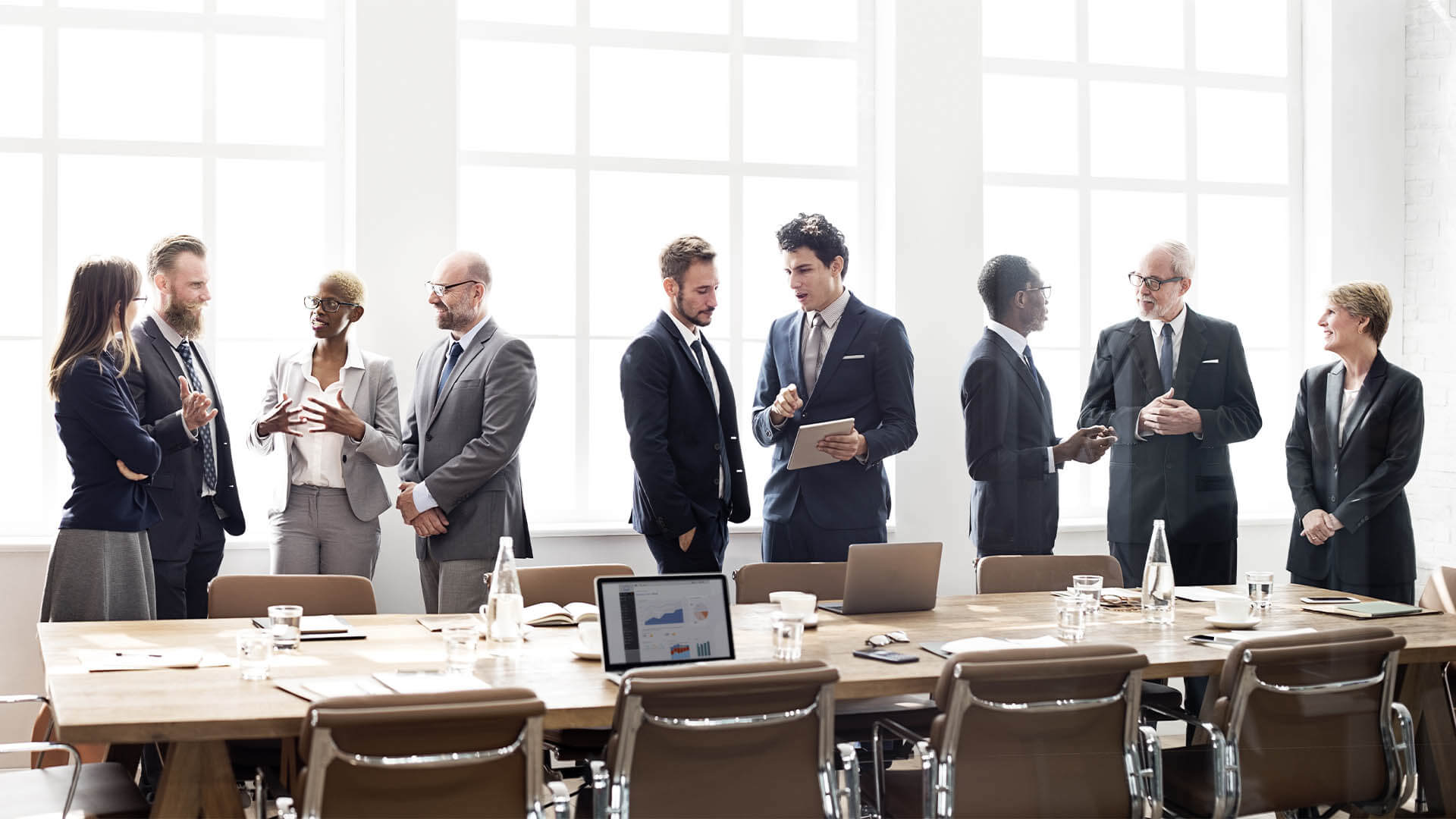 Habits of Today’s Corporate Leaders to Take Note Of - Featured Image | CEO Monthly