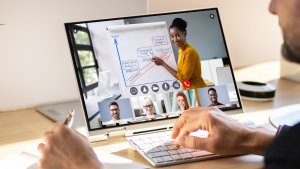Overcoming the Challenges of Training Remote Teams