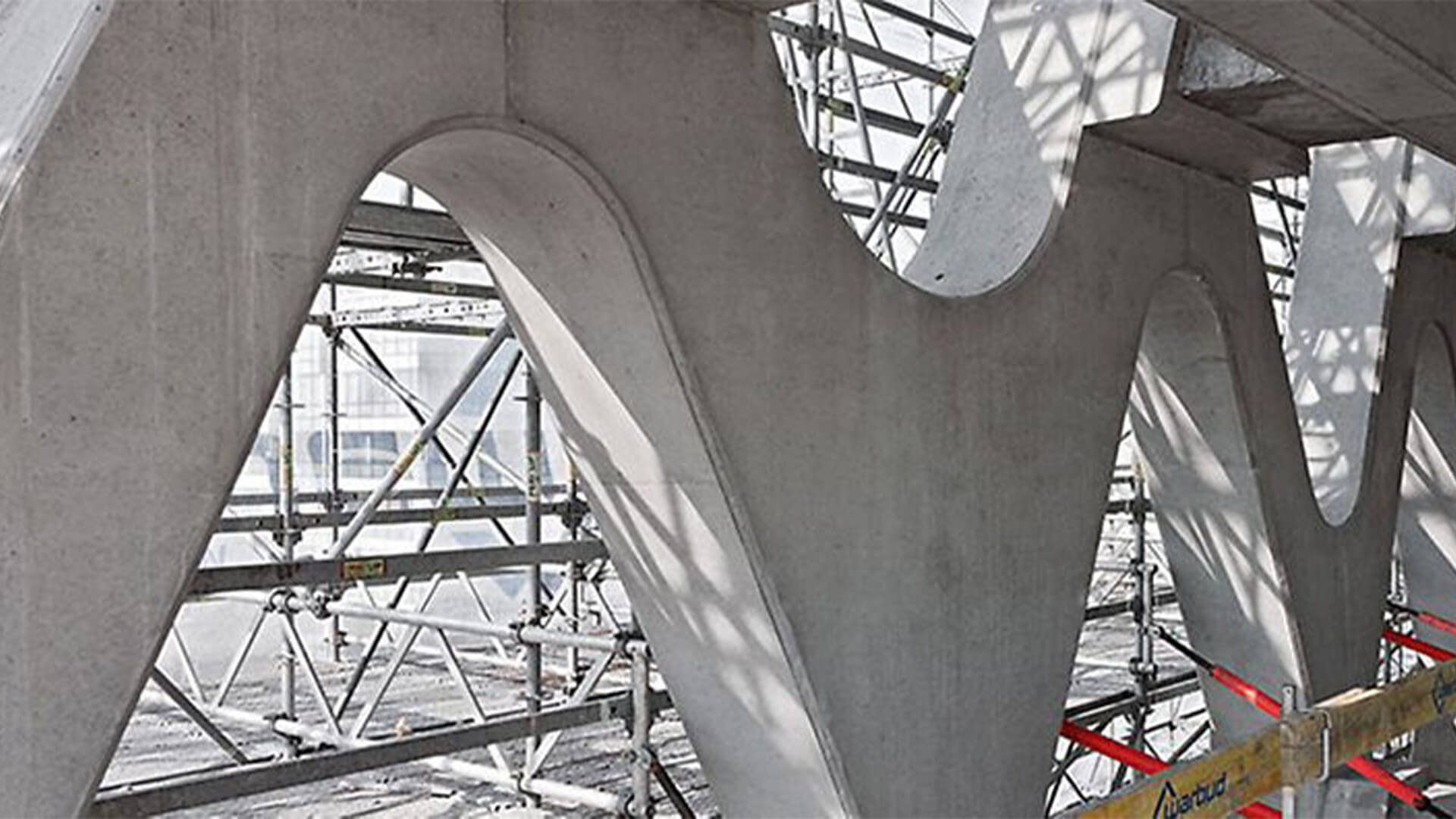 Giants Of Construction - Featured Image | CEO Monthly
