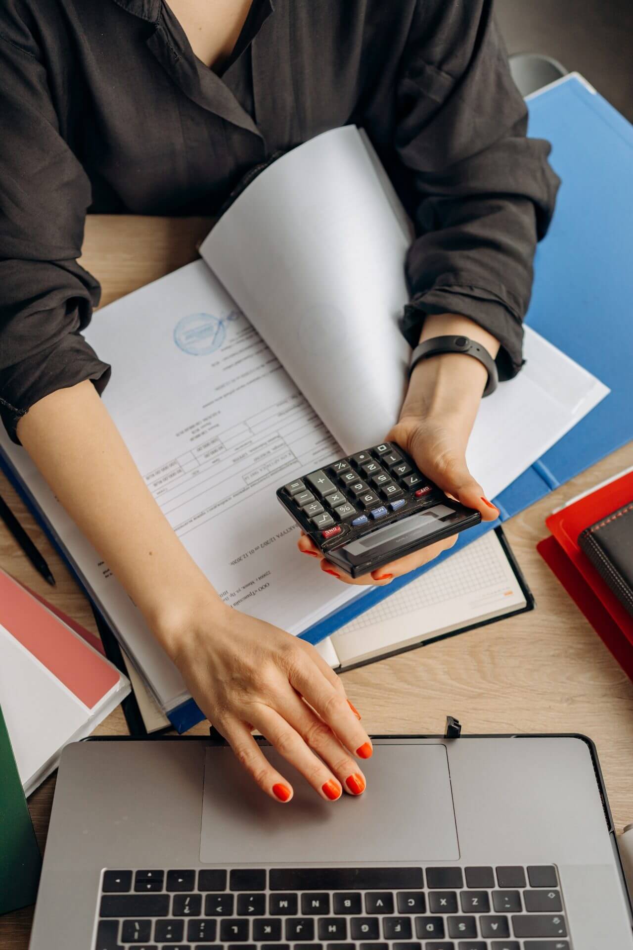 Debt Collection Trends Taking Corporations To The Next Level - Featured Image | CEO Monthly