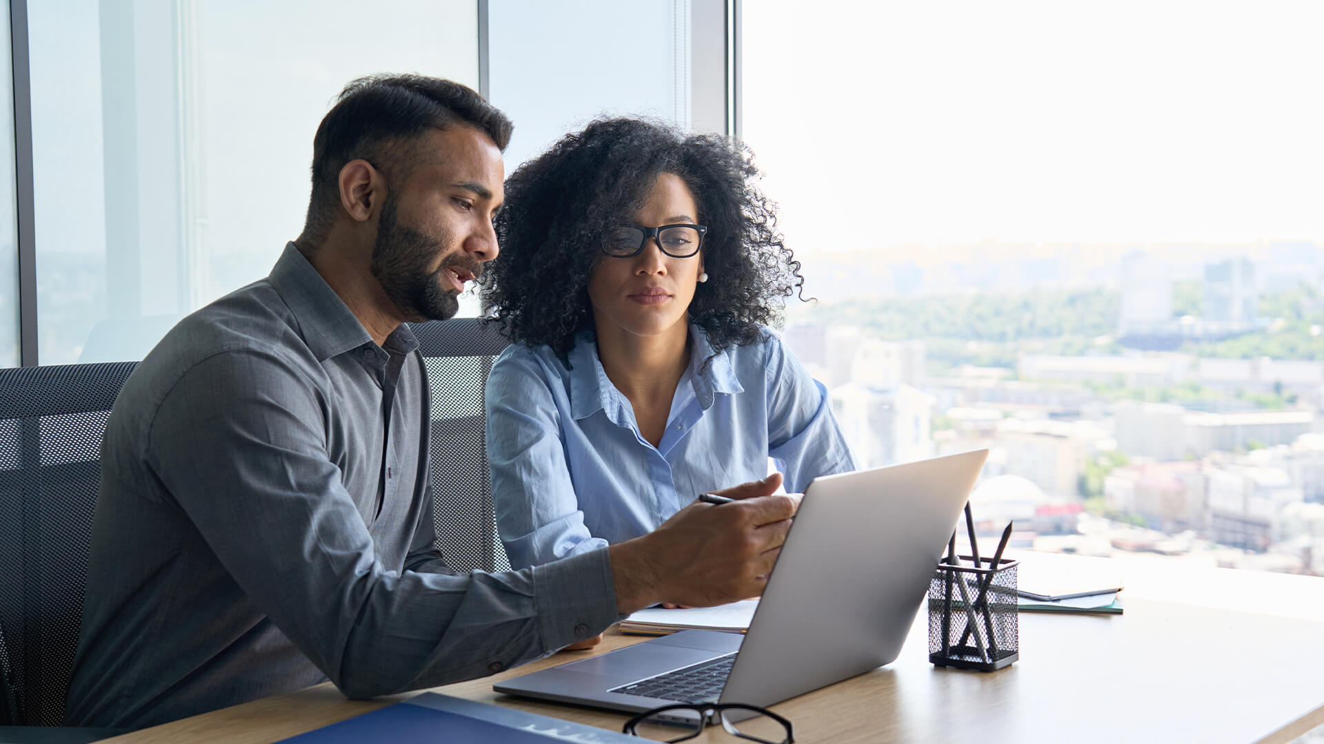 Being a New Manager: Seven Tips to Help You Enjoy Success in This New Role - Featured Image | CEO Monthly
