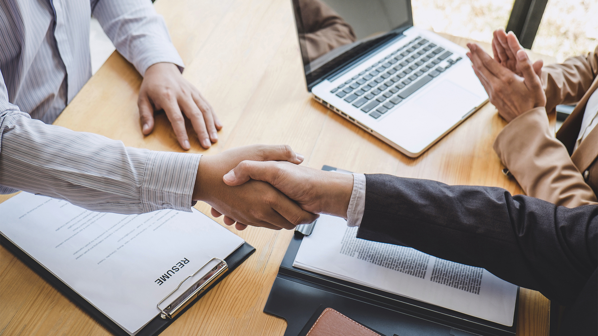 Appealing to Ideal Candidates – A Comprehensive Talent Checklist - Featured Image | CEO Monthly