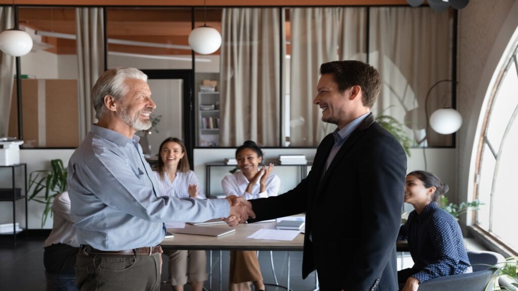 Post Thumbnail - How Seniors Are Using Their Expertise to Mentor the Next Generation of CEOs