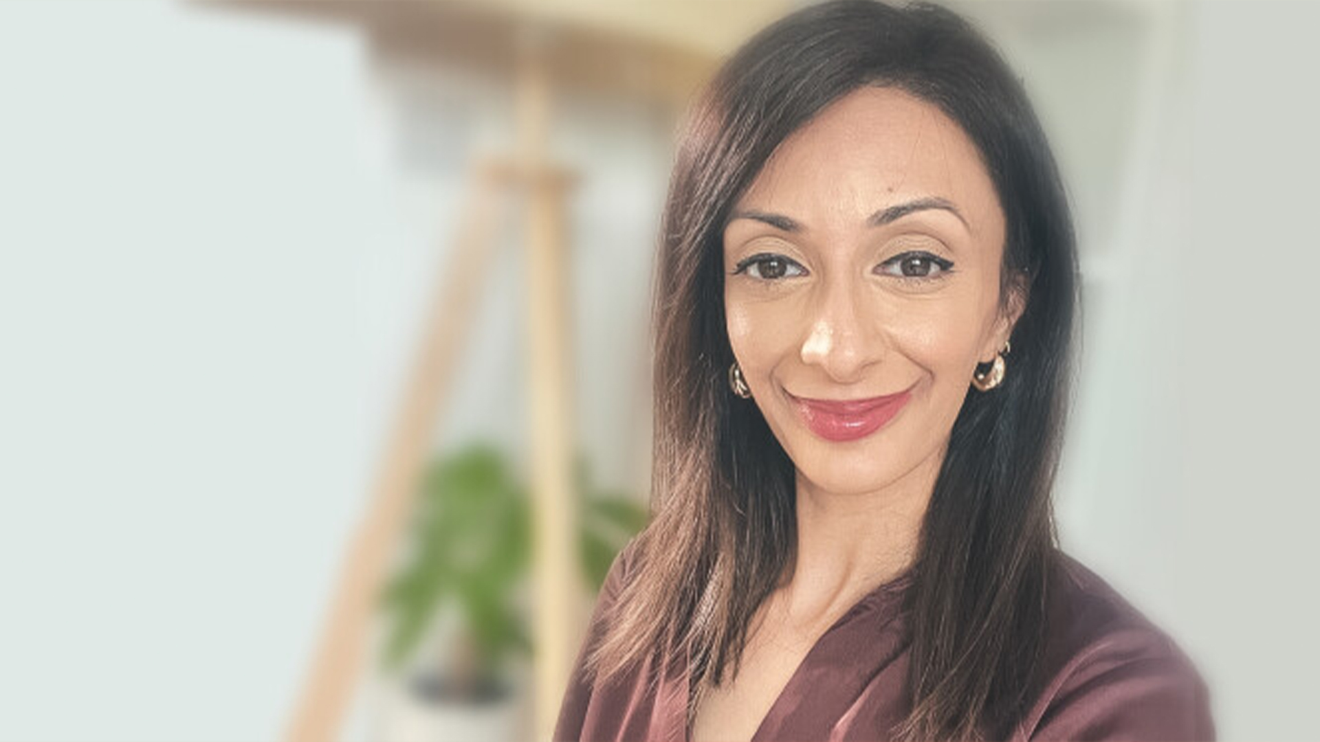 Mandi Amor on Self-Development, Work-Life Balance and the Power of People Skills - Featured Image | CEO Monthly