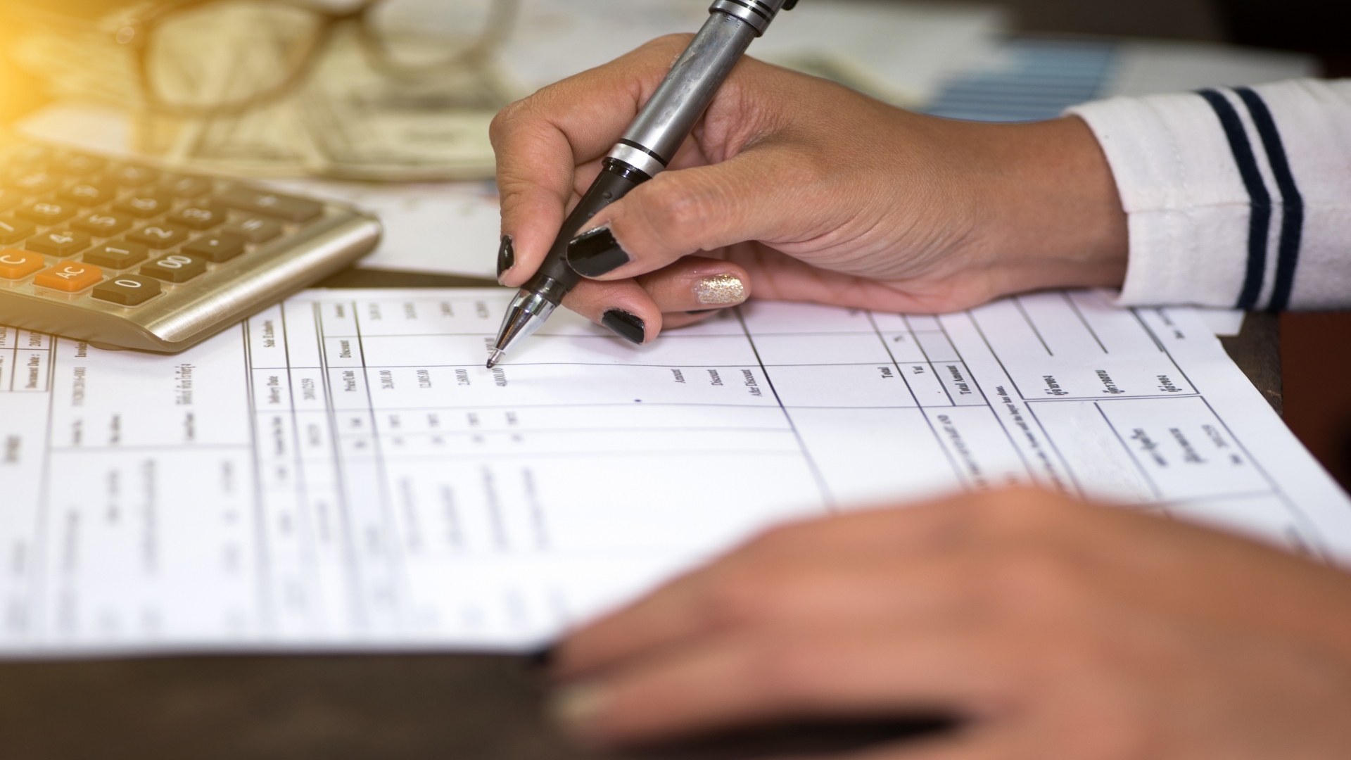 How to Restructure Your Budget When Commuter Costs Rise - Featured Image | CEO Monthly