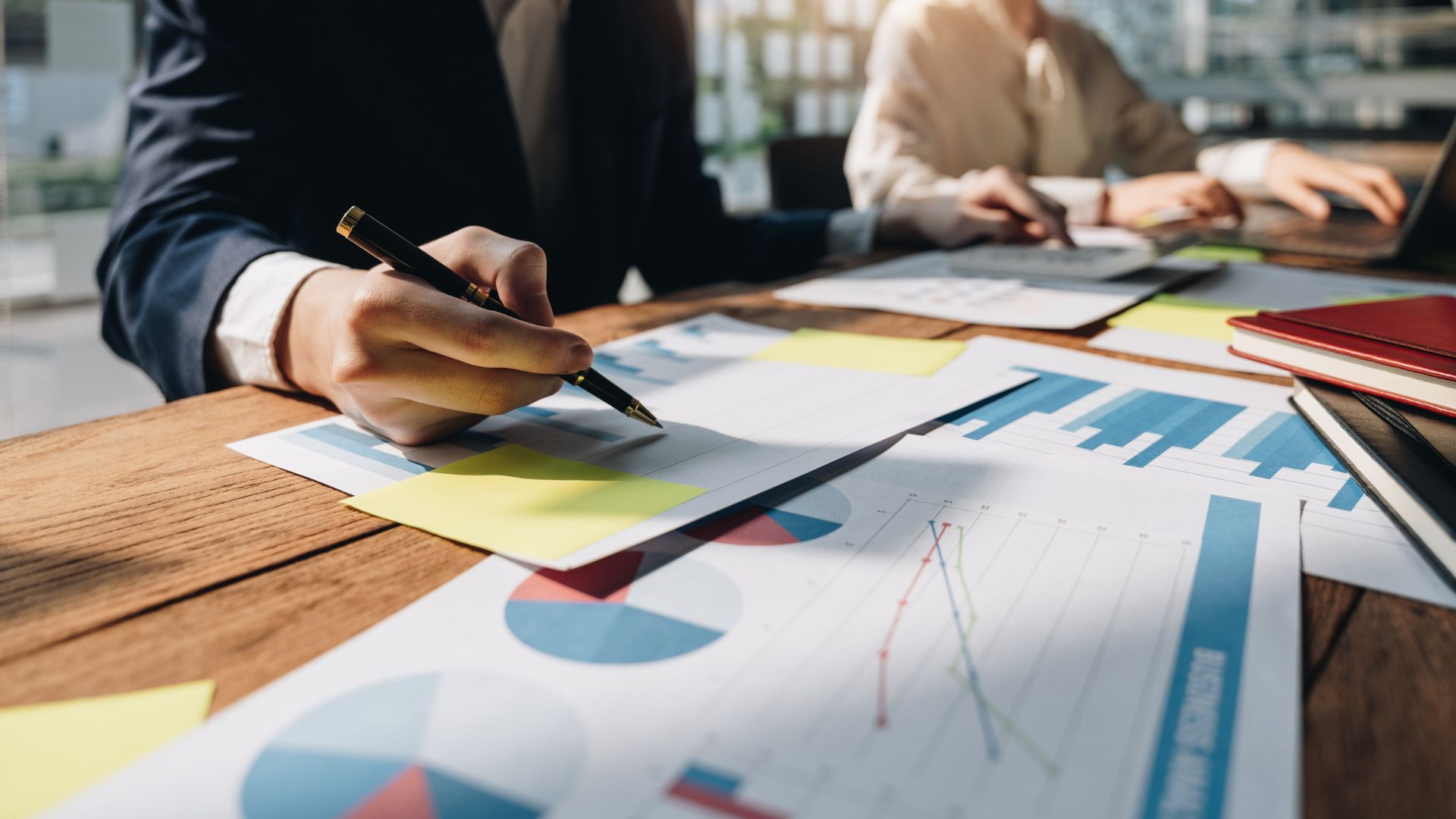 Alignment in Action: How Executive Leadership Turns Strategy Into Organizational Momentum - Featured Image | CEO Monthly