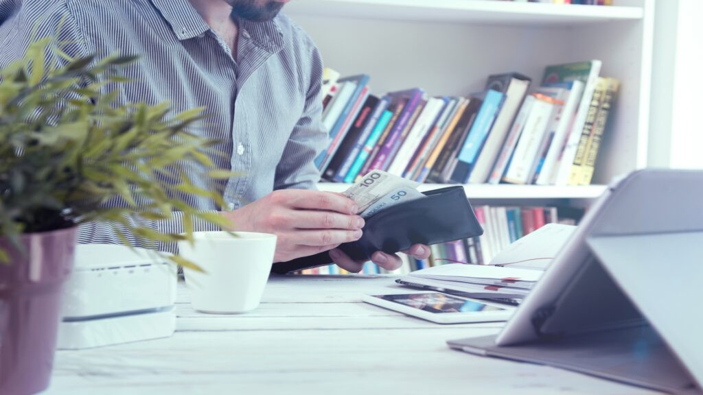 Post Thumbnail - How an Extension Affects Your Tax Refund