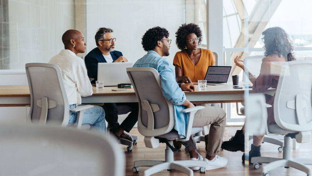 Post Thumbnail - Five Questions Every CEO Should Be Asking in the Boardroom