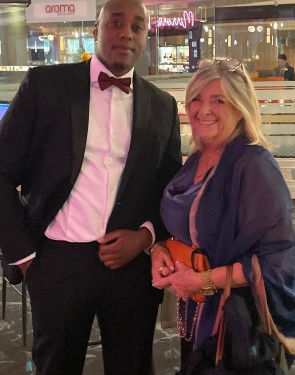 Winner small image - PLUGG